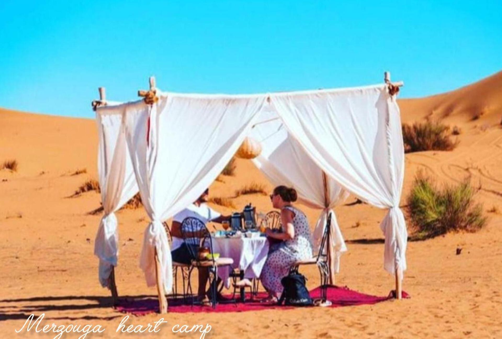 Merzouga Heart Camp Hotel Exterior photo